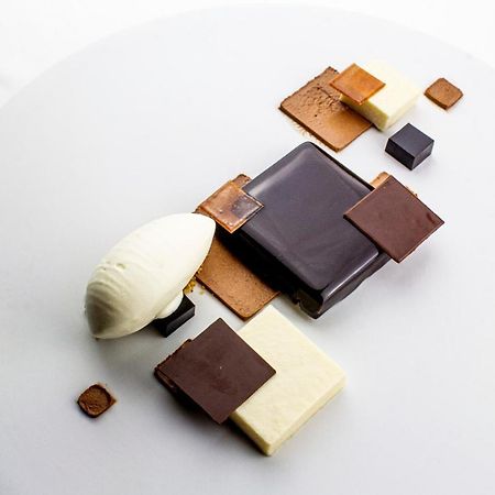 Chateau D'Origny, Chambres D'Hotes Et Restaurant Gastronomique Ouches Esterno foto