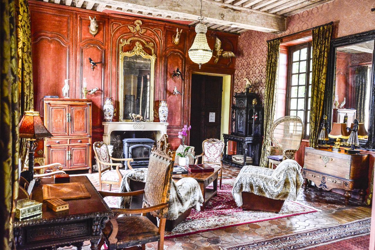 Chateau D'Origny, Chambres D'Hotes Et Restaurant Gastronomique Ouches Esterno foto