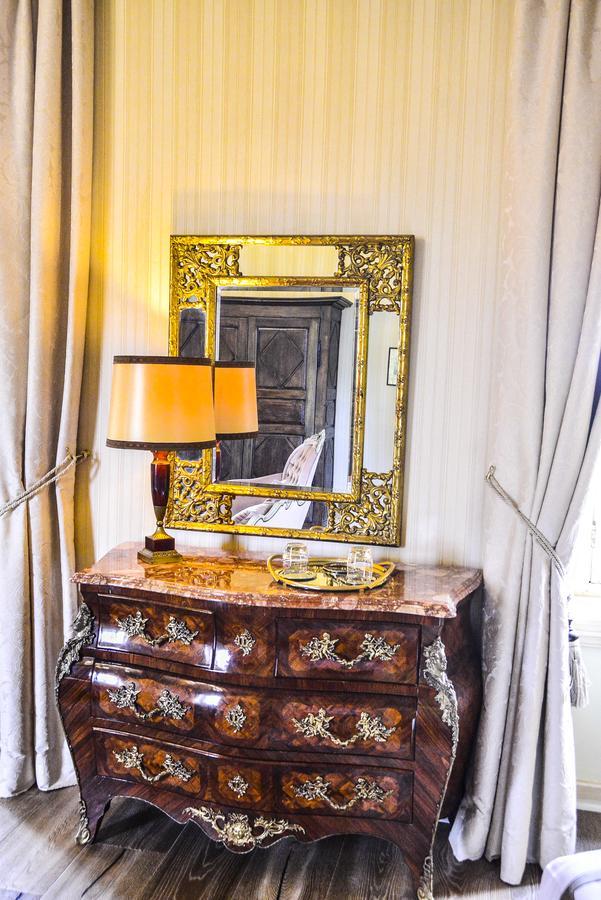 Chateau D'Origny, Chambres D'Hotes Et Restaurant Gastronomique Ouches Esterno foto