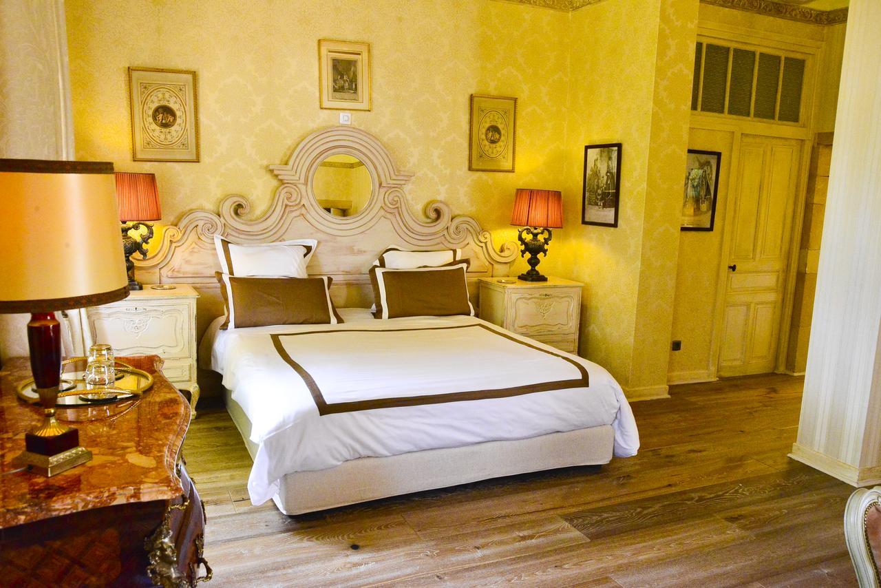 Chateau D'Origny, Chambres D'Hotes Et Restaurant Gastronomique Ouches Esterno foto